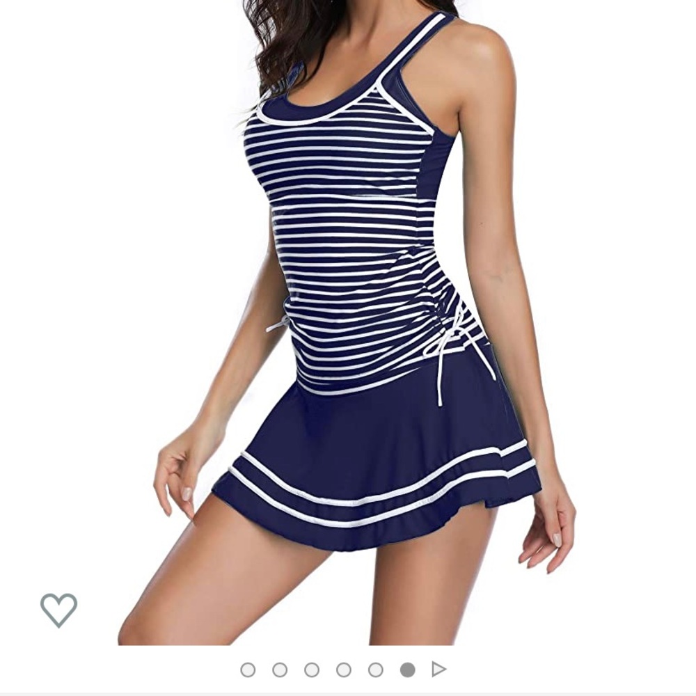 Tankini swimsuit w/ skirt bottoms
